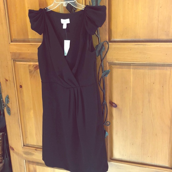 LOFT Dresses & Skirts - Gorgeous black dress NWT